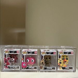 Funko Five Nights at Freddy's Bitty Pops  Figures Set Cupcake Chica Set